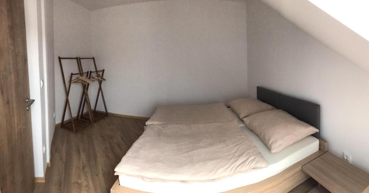 דירות Apartman T5 וורצ'לאבי מראה חיצוני תמונה